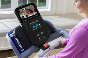 Precor TRM 425 console 2